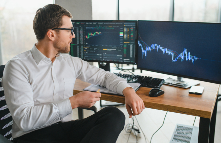 FX Trader - termékkártya-1 FX Trader - termékkártya-1